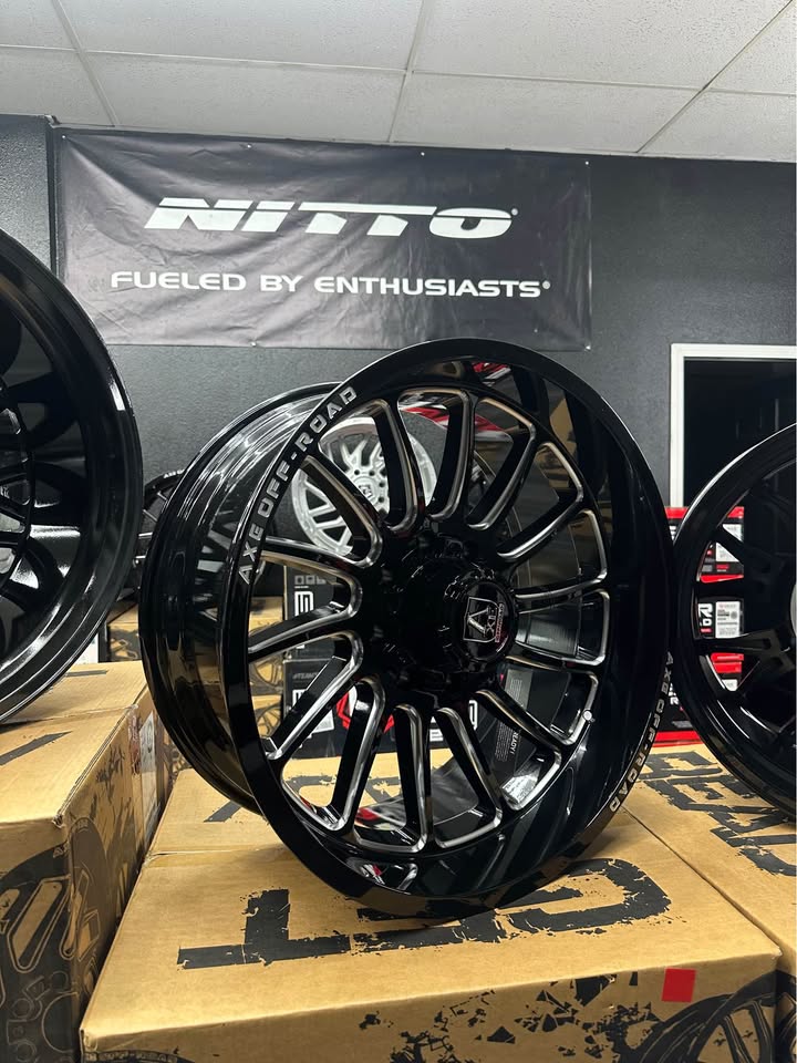 22x10 axe chronus 8x170